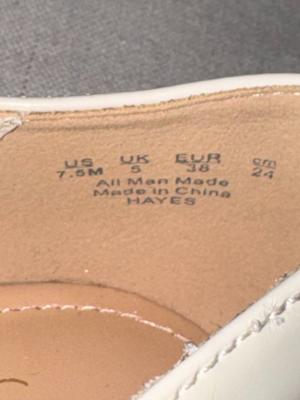 NEW Franco Sarto Women's Hayes Flats Cream Ivory Gold Buckle Pointed Toe 7.5M - Picture 4 of 7